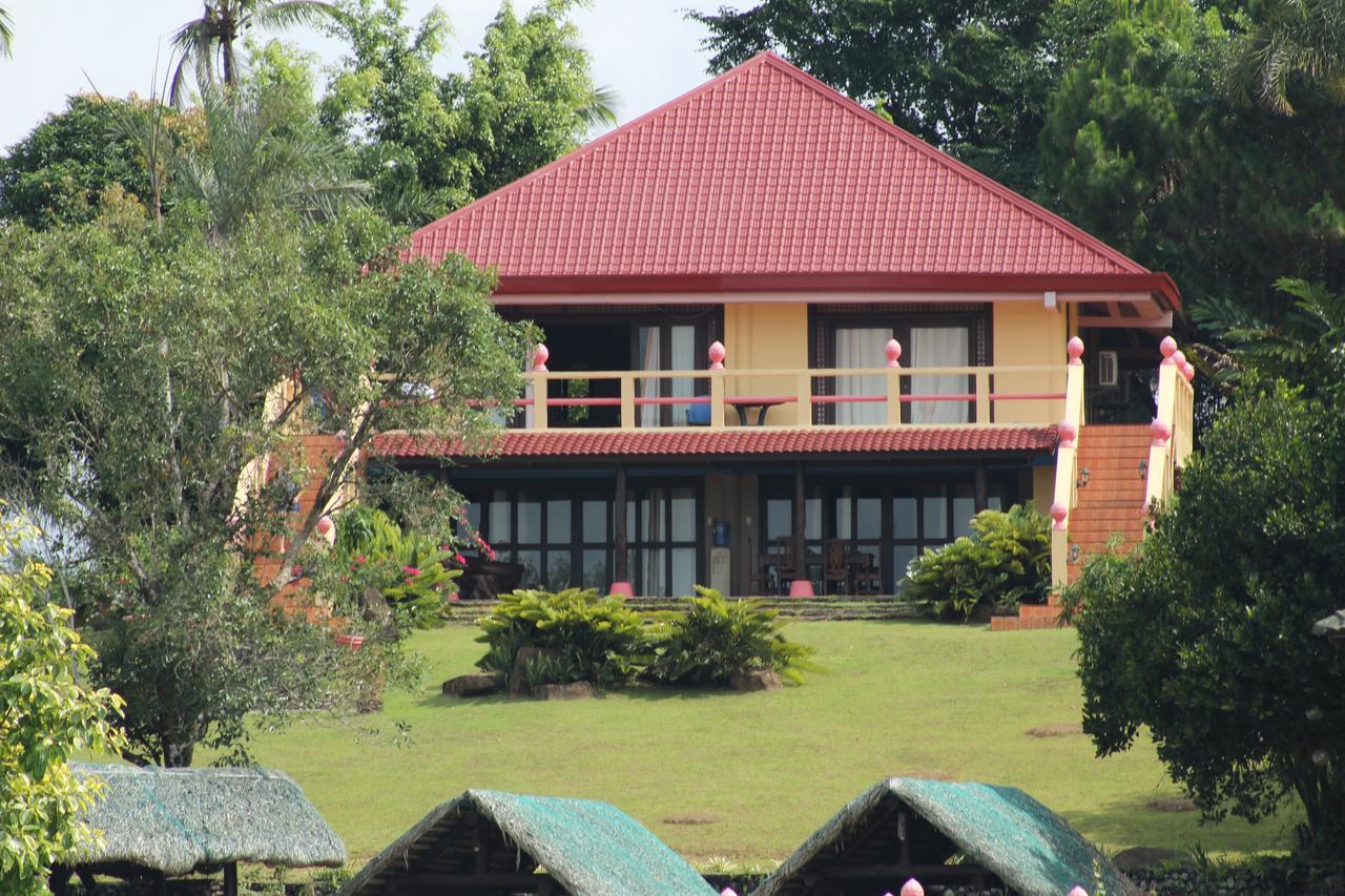 Porta Verde Resort Villas Caliraya Dolores  Esterno foto