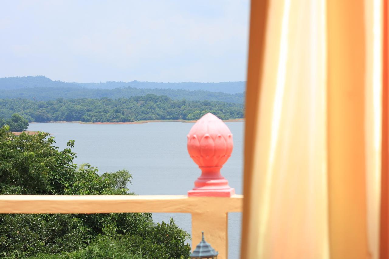 Porta Verde Resort Villas Caliraya Dolores  Esterno foto