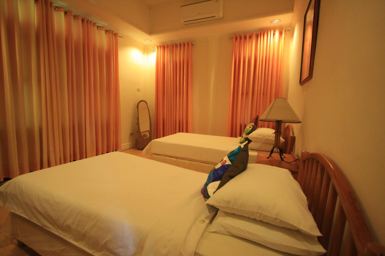 Porta Verde Resort Villas Caliraya Dolores  Esterno foto