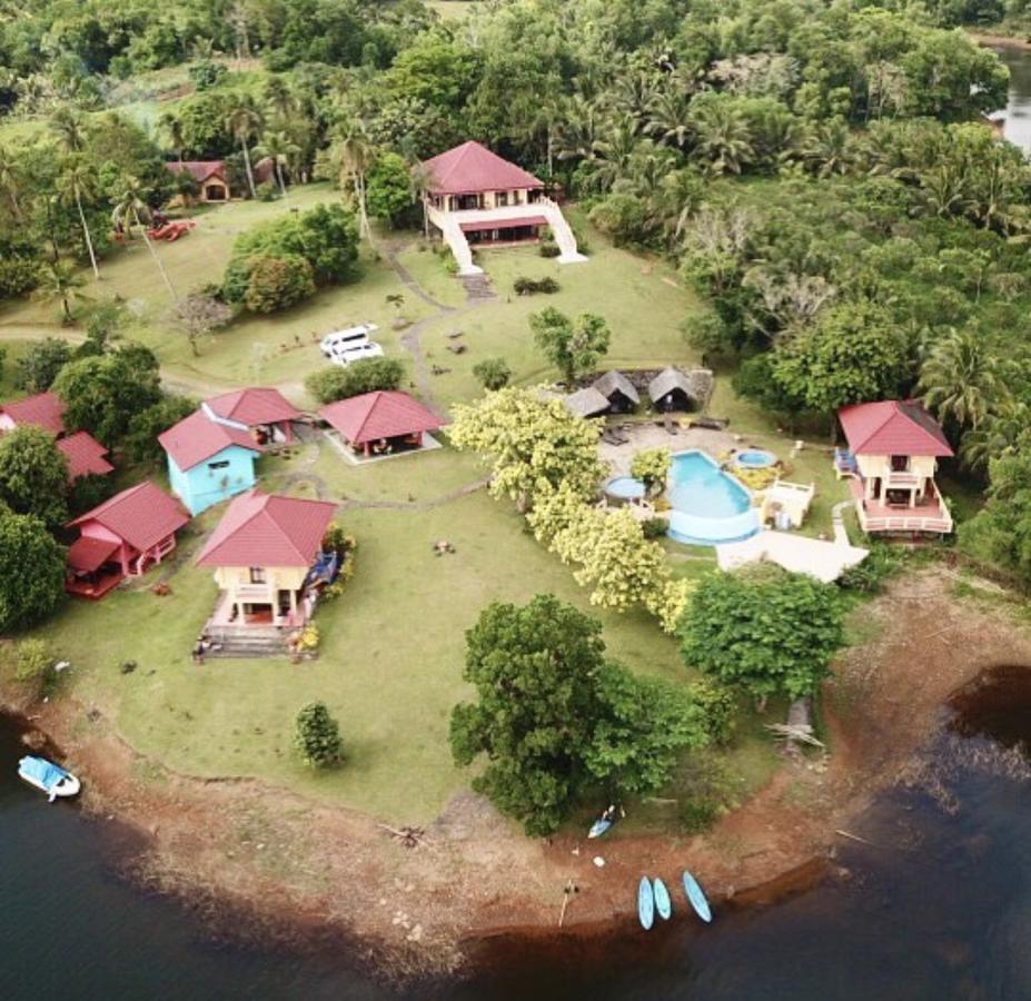 Porta Verde Resort Villas Caliraya Dolores  Esterno foto